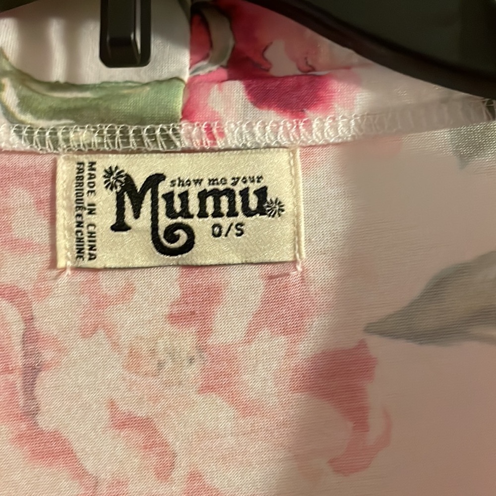 Mumu Robe - Picture 2 of 2